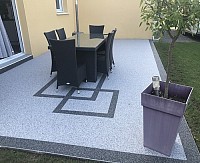 TERRASSE MOQUETTE DE PIERRE